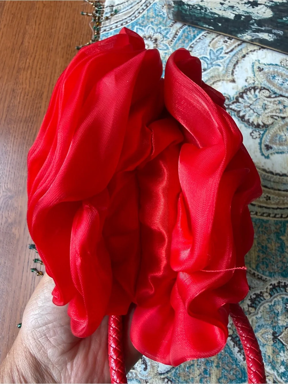 Wristlet Evening Bag Red Rosette Kiss Lock Satin Floral Cl